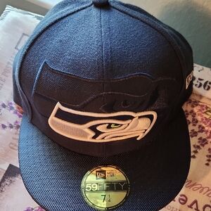 SEATTLE SEAHAWKS, 59FIFTY, Fitted Cap By New Era, Size 7 1/4, Official NFL, NWT